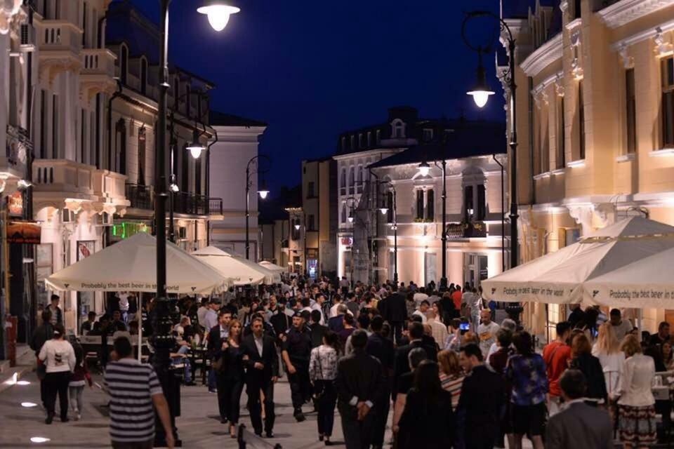 Glamour Ultracentral Craiova Exterior foto